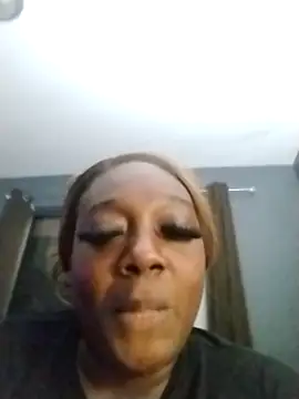 BiancaClarkson online show from 12, 11, 2025