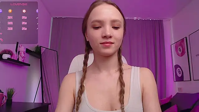 Adria Arjona online show from 2, 4, 2026