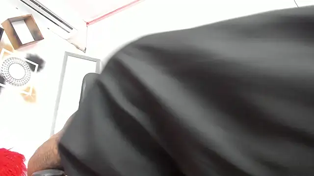 YuleimysAndAlex online show from 6, 11, 2025