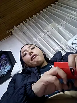 naughtygoddesss  online show from 18, 1, 2026