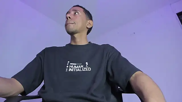 Snapshot of Lion_TNTx chatting on 23, 11, 2025 Lion TNTx online show from 23, 11, 2025