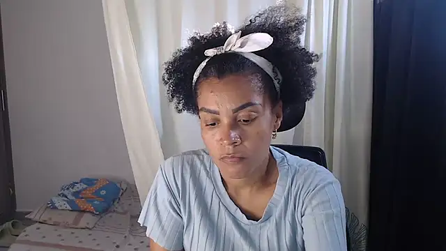 shayna cute online show from 15, 1, 2025