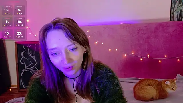 TinyMuse  online show from 27, 11, 2025