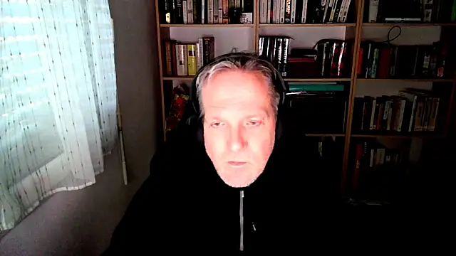 ChocolatMilka44 online show from 2, 11, 2025