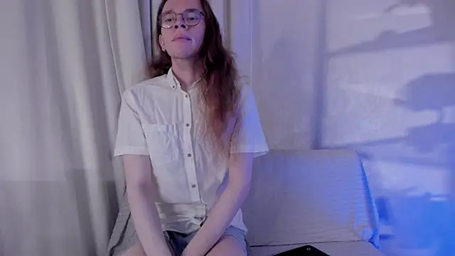 Snapshot of Mark_Glover chatting on 29, 11, 2025 Mark Glover online show from 29, 11, 2025