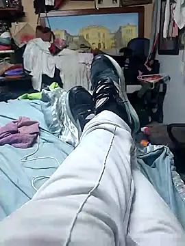 KARNEs24666 online show from 18, 11, 2025