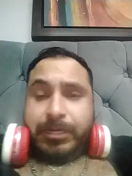 KARNEs24666 online show from 17, 11, 2025