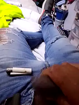 KARNEs24666 online show from 10, 4, 2026