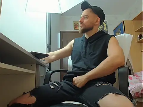 Ryanstone  online show from 20, 11, 2025