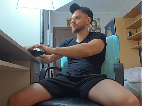 Ryanstone  online show from 3, 11, 2025