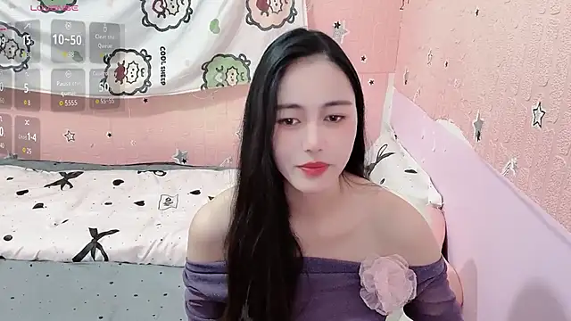 U-Ukitten online show from 28, 11, 2025