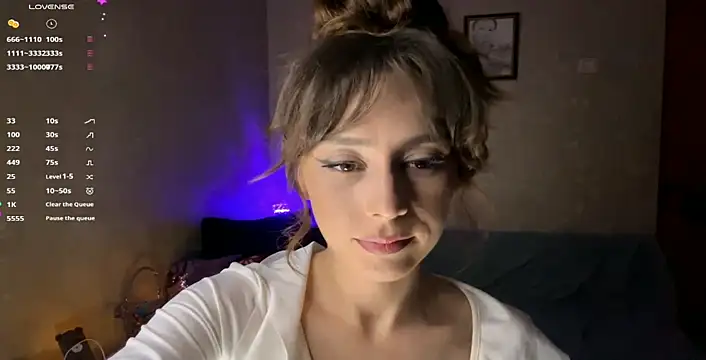 CrystaDepaul online show from 16, 11, 2025