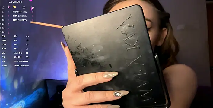 CrystaDepaul online show from 27, 11, 2025