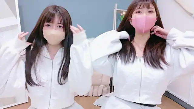 oto-X-cup online show from 4, 11, 2025