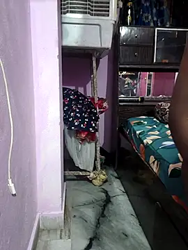 Snapshot of hyd_couple7878 chatting on 13, 12, 2025 hyd couple7878 online show from 13, 12, 2025