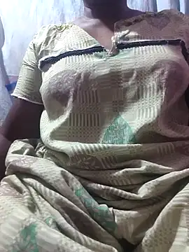 Snapshot of hyd_couple7878 chatting on 1, 3, 2026 hyd couple7878 online show from 1, 3, 2026