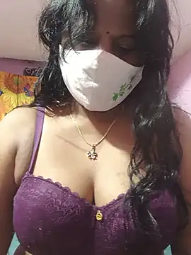 Snapshot of hyd_couple7878 chatting on 21, 7, 2026 hyd couple7878 online show from 21, 7, 2026