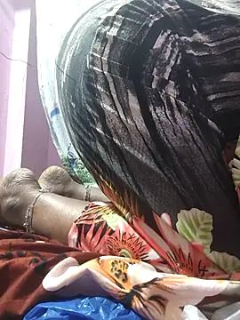 hyd couple7878 online show from 24, 4, 2026
