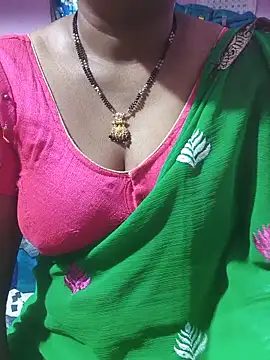 Snapshot of hyd_couple7878 chatting on 11, 6, 2026 hyd couple7878 online show from 11, 6, 2026
