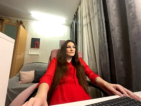 HelgaMun online show from 12, 11, 2025