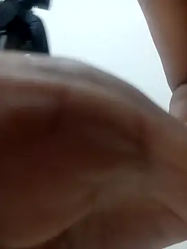 Aarti909090 online show from 15, 3, 2026