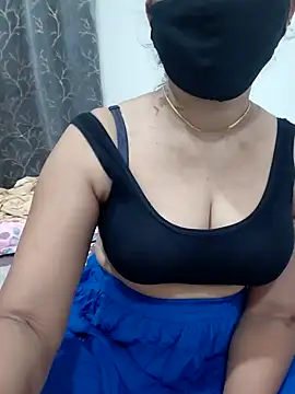Aarti909090 online show from 10, 6, 2026