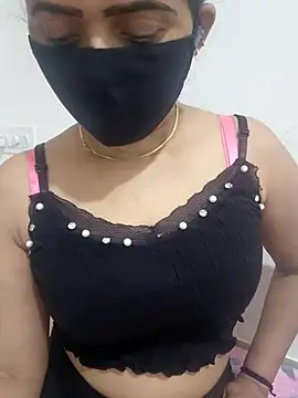 Aarti909090 online show from 4, 7, 2026