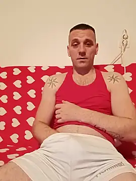 Baiat Finut1 online show from 2, 11, 2025