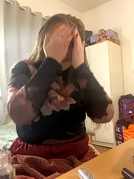 LiahLovexoxx online show from 17, 12, 2025