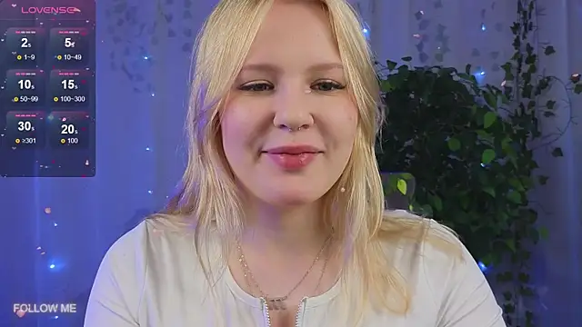 Mila wxw online show from 15, 11, 2025