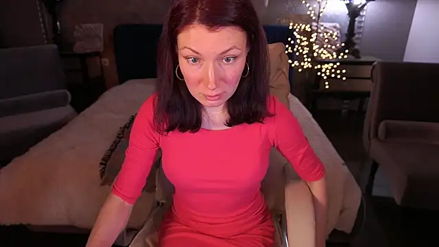 AmiraGoldd online show from 9, 4, 2026