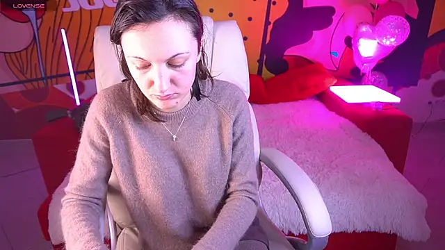 ZafiraMoonn online show from 24, 2, 2026