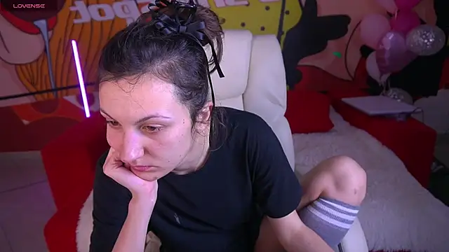 ZafiraMoonn online show from 25, 2, 2026