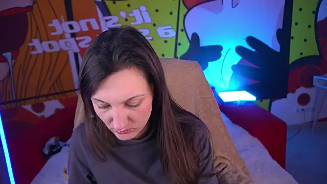 ZafiraMoonn online show from 9, 2, 2026