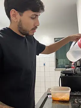 Snapshot of meninadeparis chatting on 11, 3, 2026 meninadeparis online show from 11, 3, 2026