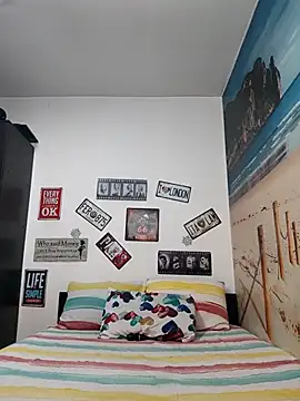 SugarDiamonds online show from 26, 9, 2025