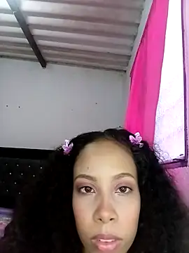 Snapshot of Ari_1217 chatting on 21, 11, 2025 Ari 1217 online show from 21, 11, 2025