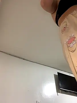 Naomii2 online show from 27, 11, 2025