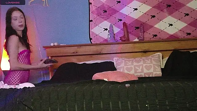 kittenkisses3 online show from 10, 1, 2026