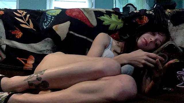 kittenkisses3 online show from 4, 11, 2025