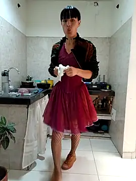 PaulinaLondra2 online show from 12, 11, 2025