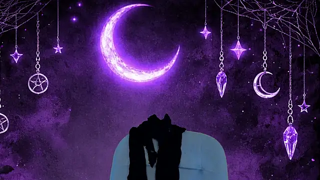 WICKEDEMBER online show from 11, 4, 2026