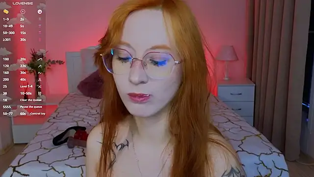 WICKEDEMBER online show from 8, 3, 2026