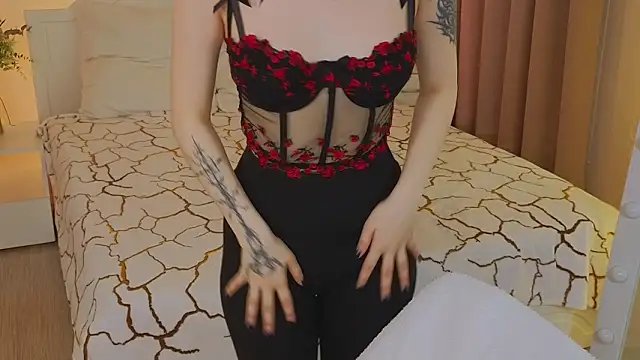 WICKEDEMBER online show from 23, 3, 2026