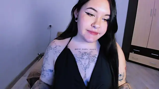 HitoMi2 online show from 10, 11, 2025