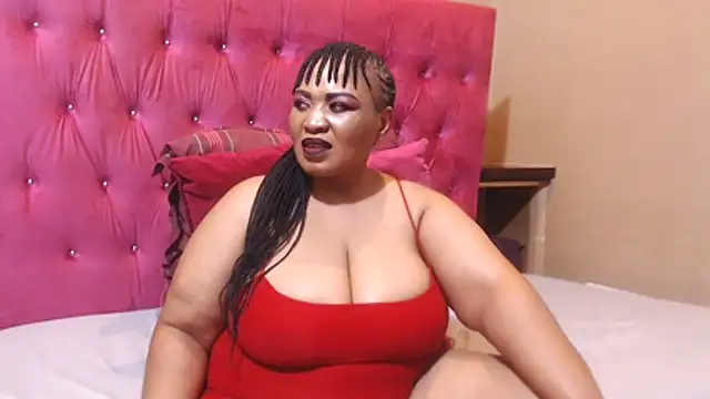 HUGE BUSTY EBONY online show from 29, 3, 2026