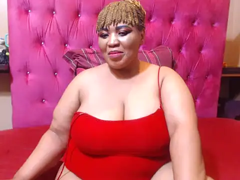 HUGE BUSTY EBONY online show from 24, 4, 2026