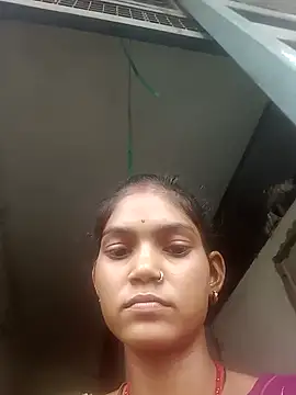 Snapshot of Jooli_cuty chatting on 6, 11, 2025 Jooli cuty online show from 6, 11, 2025