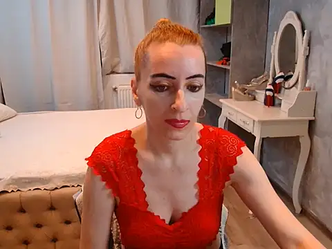 AnneDevrim online show from 13, 11, 2025