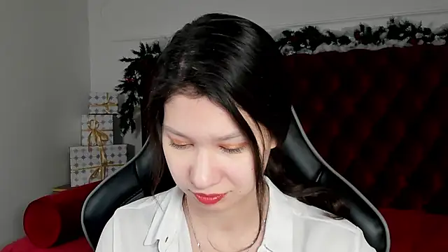 SaraDenars online show from 16, 12, 2025